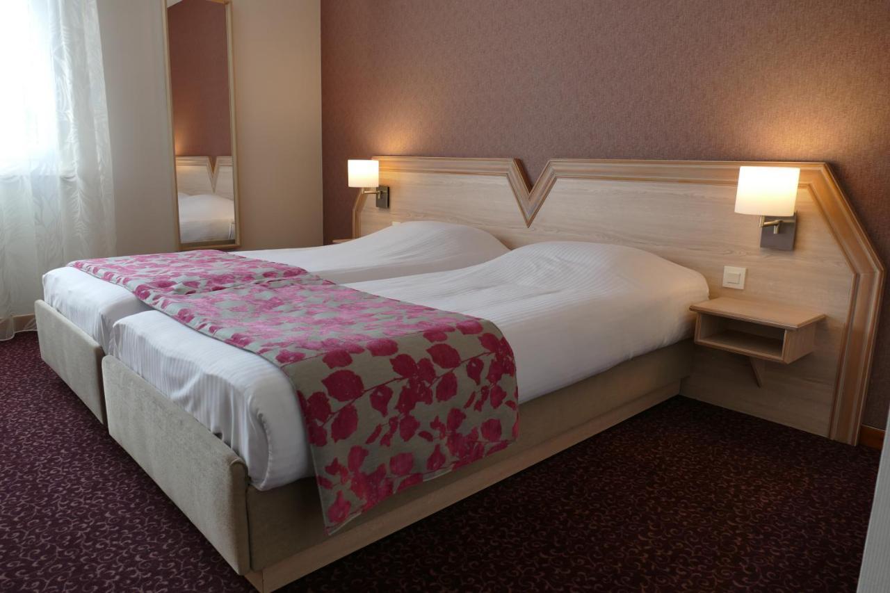 Au Relais De L'Ill Hotell Sermersheim Exteriör bild