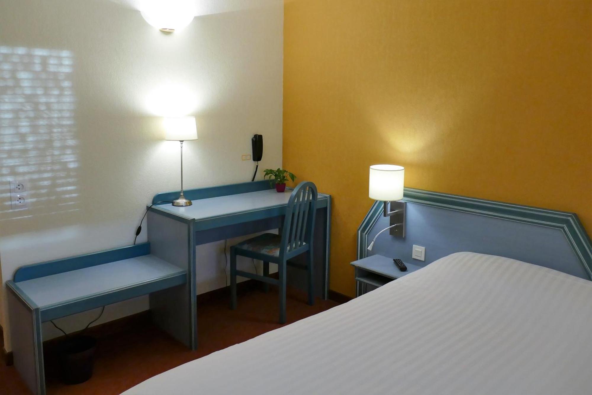 Au Relais De L'Ill Hotell Sermersheim Rum bild